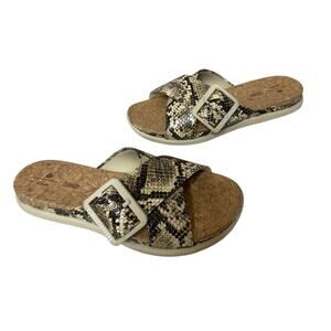Clarks Cloudsteppers Animal Print Cushion Size 7.5 Flip Flop Sandals Vacation
